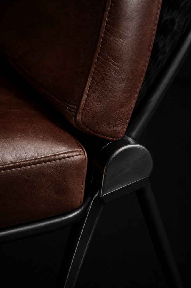 Leather seam and steel joint